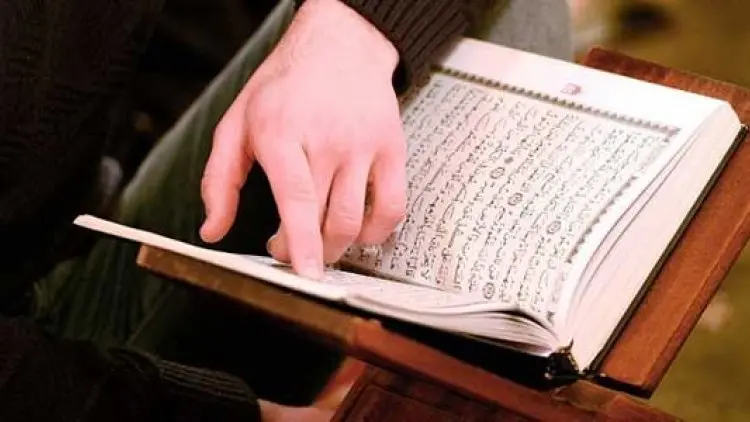 Cuma Alquran Kitab Suci yang Bisa Dihafal