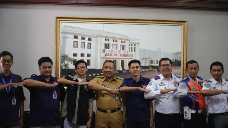 Pemkot Bandung Dorong Budaya Dislipin di Perintasan Kereta Api