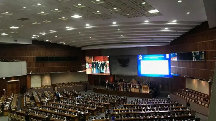 DPR Setujui Sembilan Anggota KPI 2019-2022