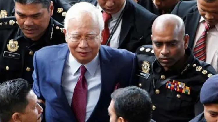 Sehari, Najib Razak Keluarkan Rp11,2 Miliar untuk Belanja