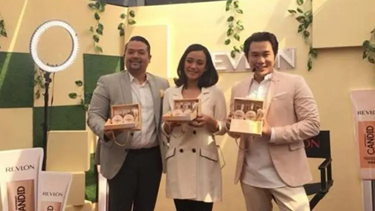 Tren Riasan Wajah dengan Hasil Natural
