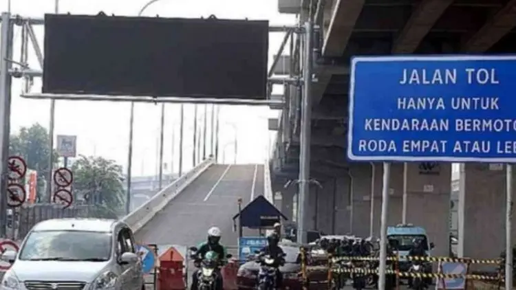 Desember, Konstruksi Tol Becakayu Dilanjurkan