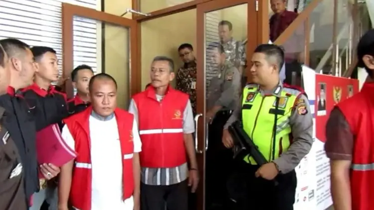 Kejari Bale Bandung Tahan Tiga Pejabat DLH KBB