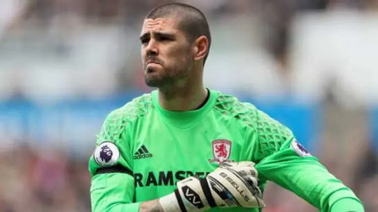 Victor Valdes Kembali ke Barcelona
