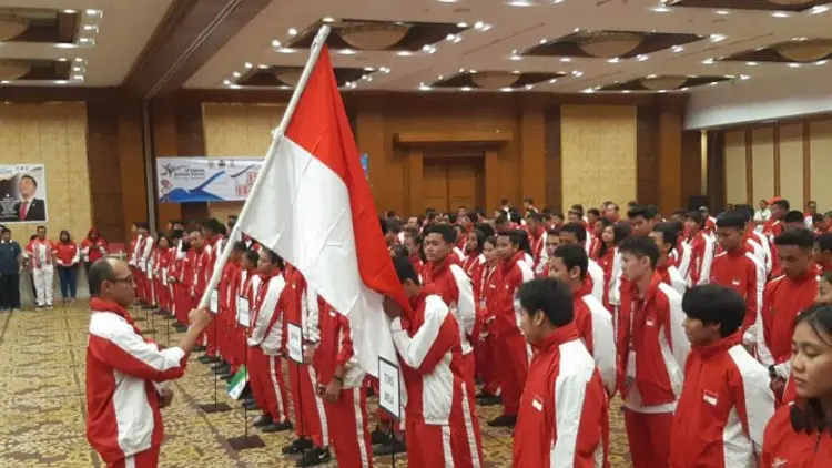 Diva Renata Pecahkan Rekor Lompat Galah Putri ASG