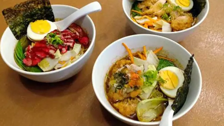 Nikmat Ramen dengan Harga Kaki Lima