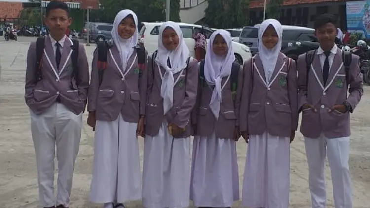 Siswa MTs Assalam Salem Wakili Brebes di Kompetisi Sains