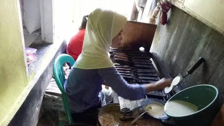 Bupati Anne Berkomitmen Terus Kembangkan Ekonomi Kreatif Warganya