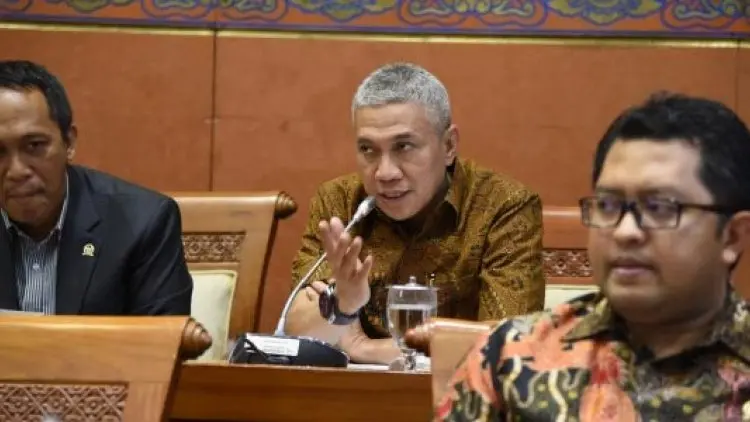 DPR Akui Konsumsi Selamatkan Ekonomi di Semester I