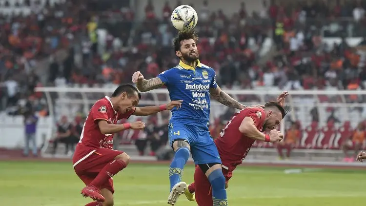 Malisic-Ezechiel Bersaing Jadi Top Skorer, Kartu Kining