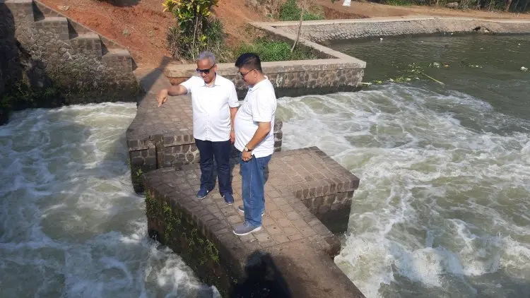 Keliru, Aliran Sungai Masih Dianggap Halaman Belakang Rumah