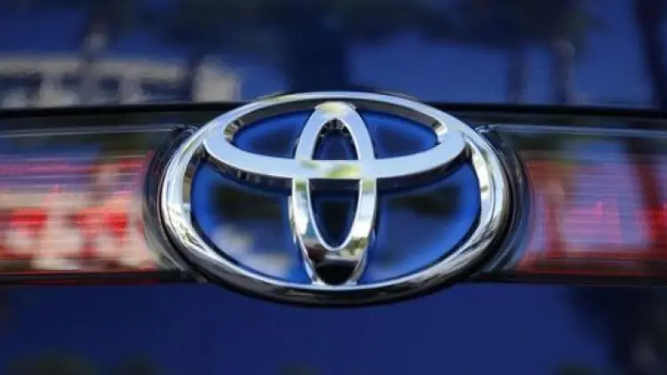 Toyota Raih Anugerah Top 3 Perusahaan Terpopuler
