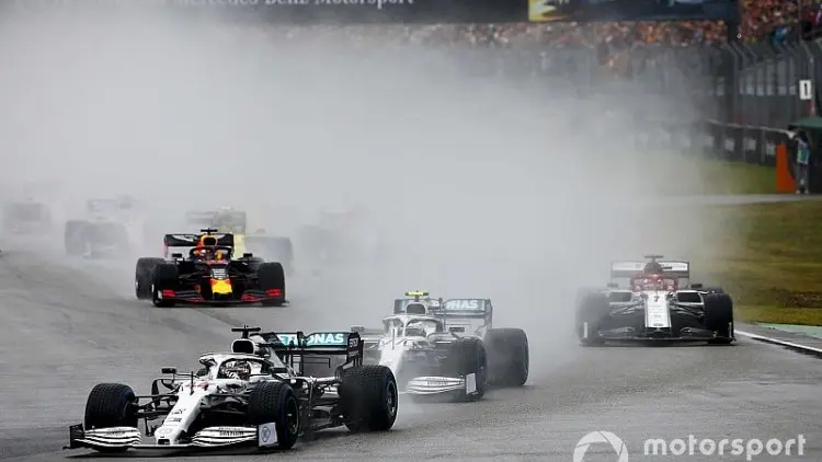 Bos Mercedes Murka, 'Ini Karma'
