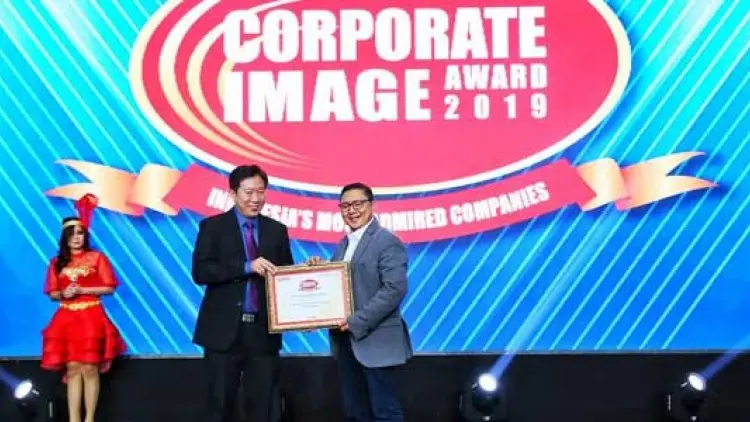 Telkomsel Raih Corporate Image Award 2019