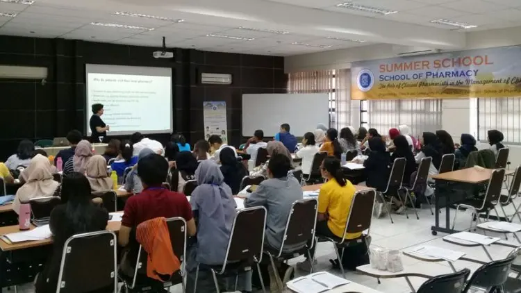 Sekolah Farmasi ITB Selenggarakan Summer School 2019