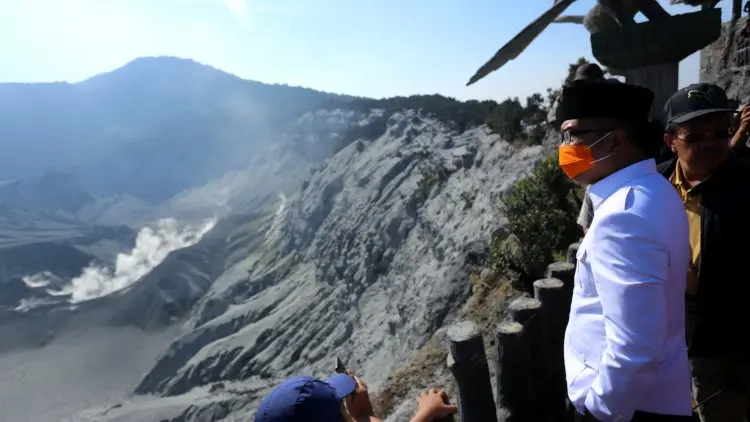 Tangkuban Parahu Masih Tertutup untuk Wisatawan