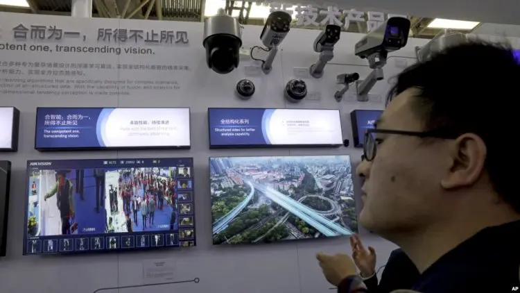 Warga Uighur Dukung Sanksi AS Terhadap Hikvision