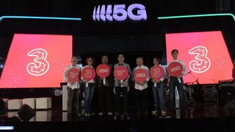 Tembus 1,2 Gbps, Tri Uji Coba 5G di Surabaya