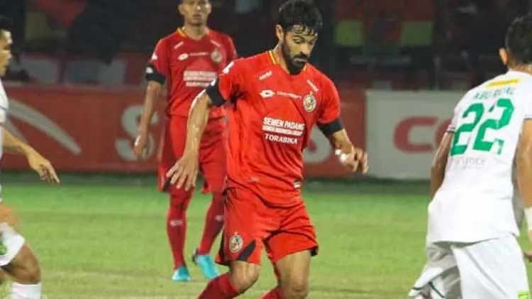 Semen Padang Lepas Dua Pemain Asingnya