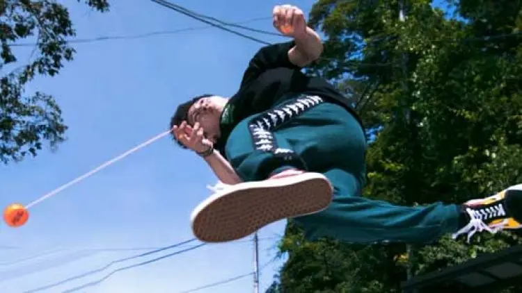 Aksi Bermain Yoyo ala Ninja