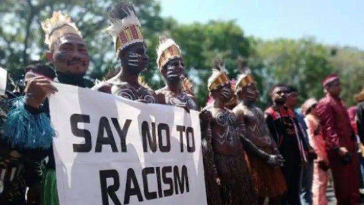 Jokowi Harus Kembalikan Kepercayaan Warga Papua