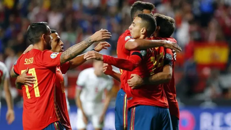Spanyol Lumat Kepulauan Faroe 4-0