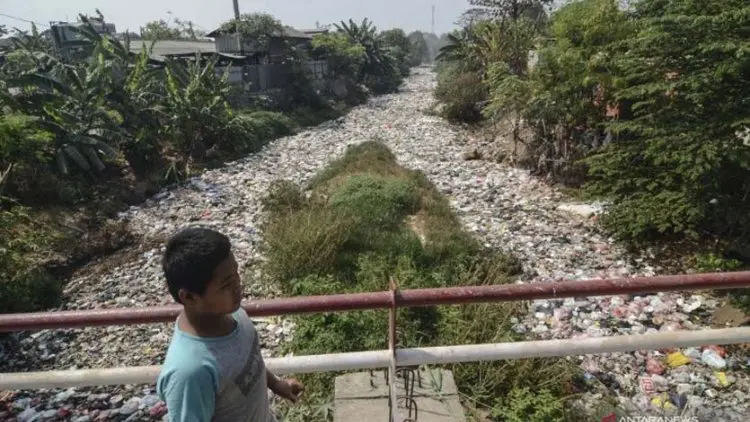 Kondisi Kali Jambe Bekasi Mulai Bersih dari Sampah