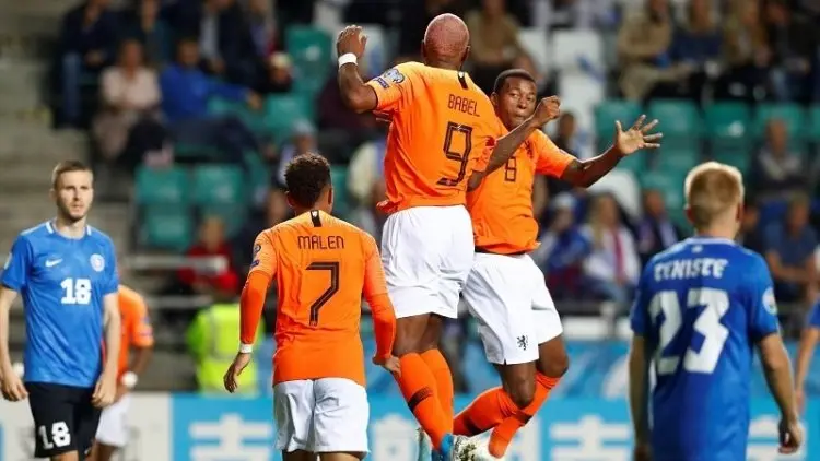 Wijnaldum On Fire, Belanda Hajar Estonia 4-0