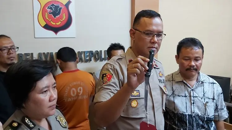 Dibutakan Asmara, Pemuda Tikam Sang Pujaan Hati