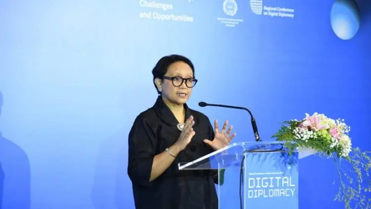 Menlu: Diplomasi Digital Alat untuk Perlindungan Warga