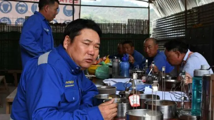 Sikap Kami: menentang Beleid Menteri