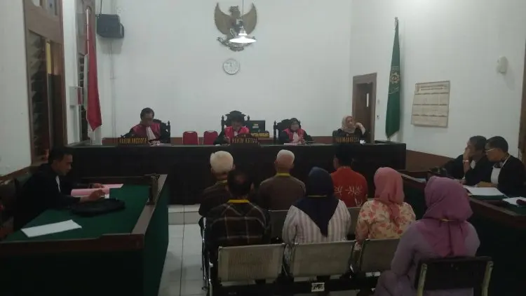 Eks Lurah Leuwigajah Terancam 15 Tahun Bui