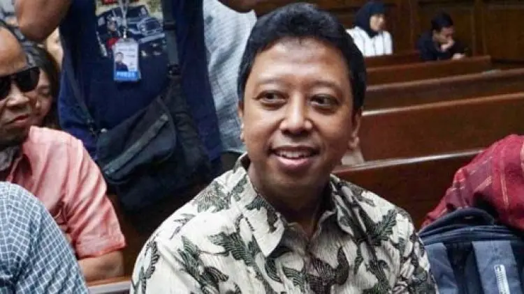Terima Rp325juta, Rommy Minta Menag Loloskan Haris