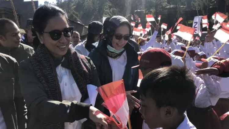 Menteri BUMN Dorong Nasabah Mekaar Naik Kelas