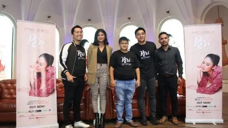 Riri Lepas Single Anyar "Bukan Cinta Sejati"