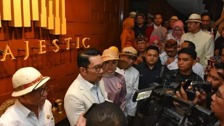 Mendiang Habibie Nasehati Ridwan Kamil Jangan Pintar Sendirian