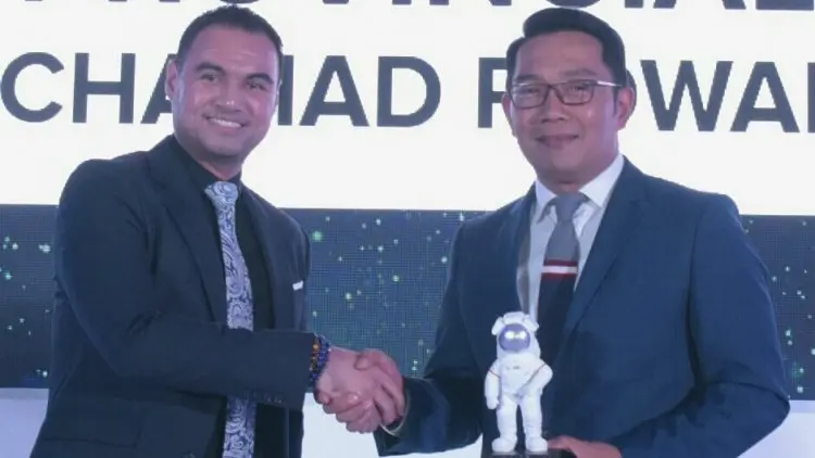 Ridwan Kamil Raih Penghargaan DX Leader di IDC Digital Transformation Awards 2019