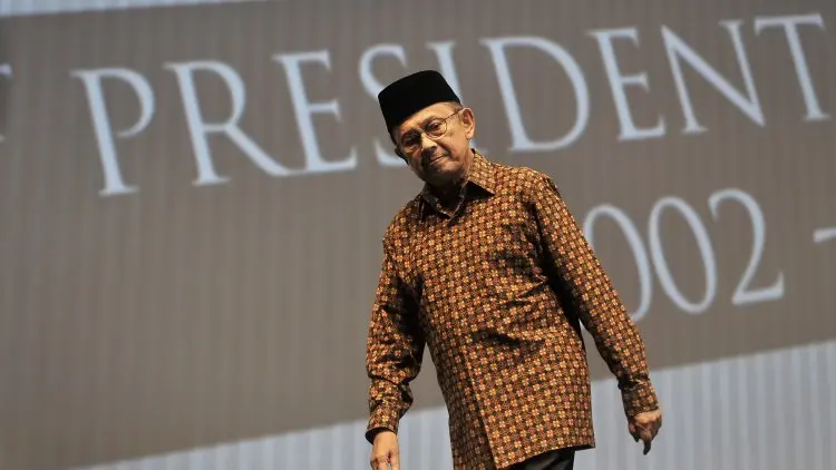 Jangan Lupakan PT INKA, Warisan BJ Habibie