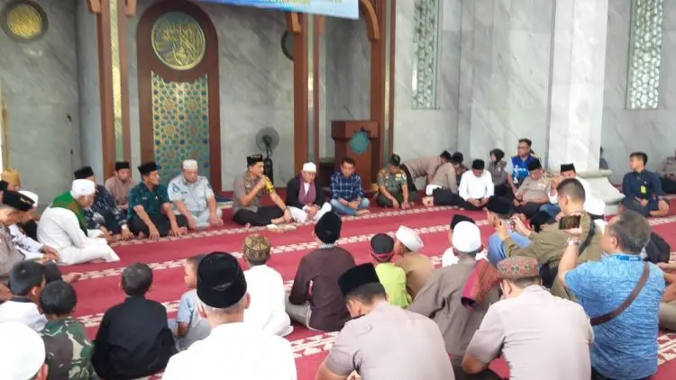 Pasca-Kecelakaan, Polres Purwakarta Gelar Doa Bersama di Ruas Tol Cipularang