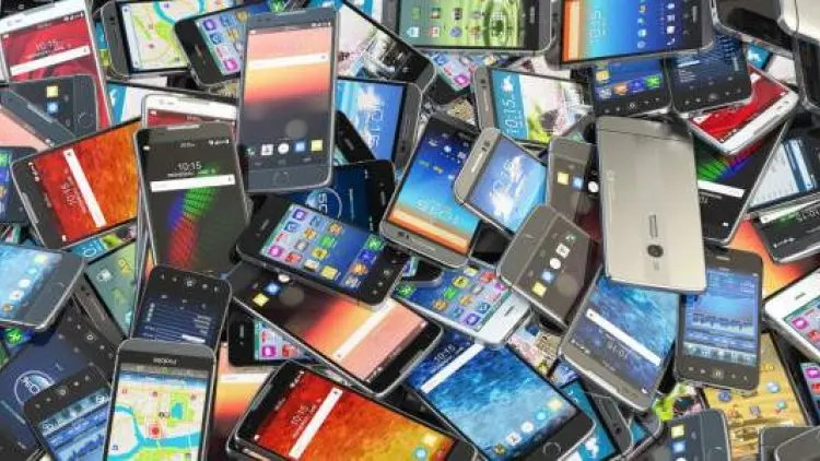 Pasaran Smartphone Global Kembali Menurun