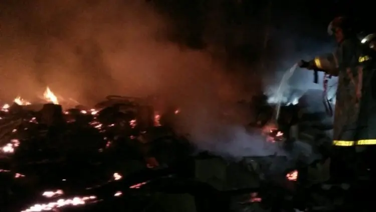 5 Rumah, Sepeda Motor, dan Ternak, Hangus Terbakar