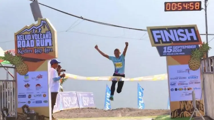 Ratusan Peserta Ikut Lomba Kelud Volcano Road Run 2019