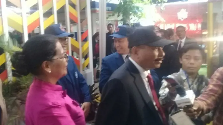 Menpar Arief Yahya Resmikan Enhaii Corner 186