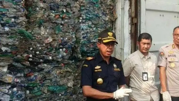 Indonesia Pulangkan Limbah ke Negara Asal