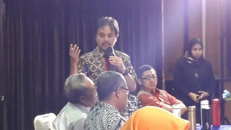 Roy Suryo: Syukur Tak Tergiur