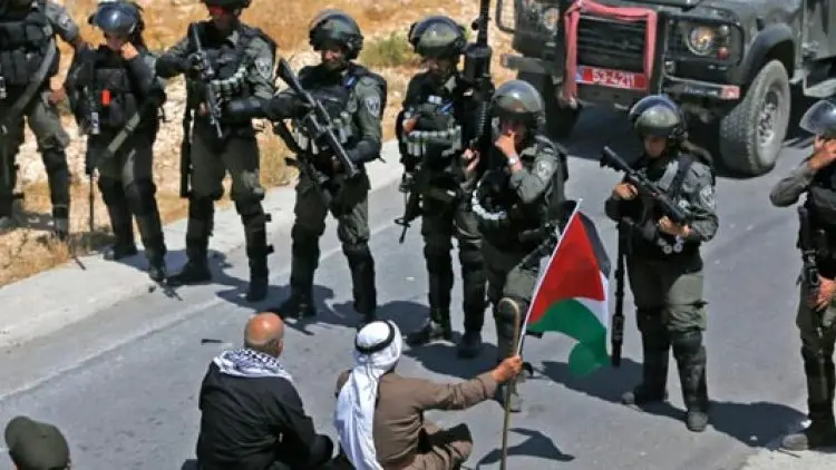 Israel Gerebek Kantor-kantor LSM Palestina