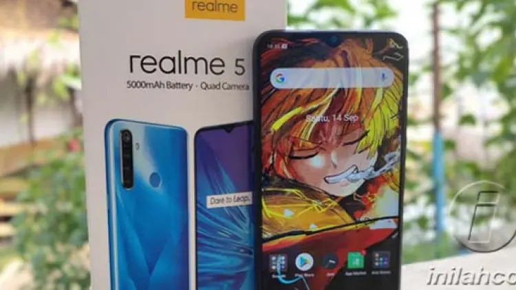 Realme 5 : Baterai Besar, Performa Menjanjikan
