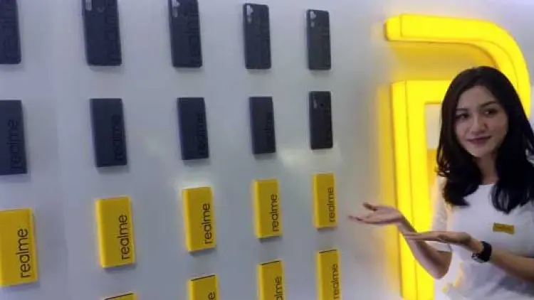 Realme Hadirkan Powerbank dan Casing Khusus
