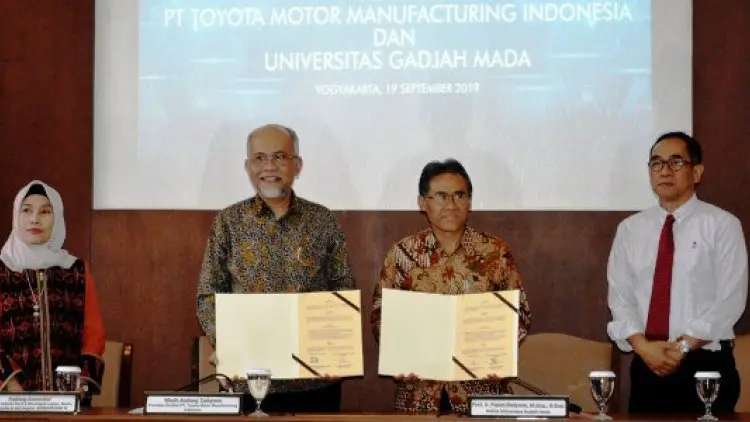 Perkuat Daya Saing Nasional, Toyota Gandeng UGM