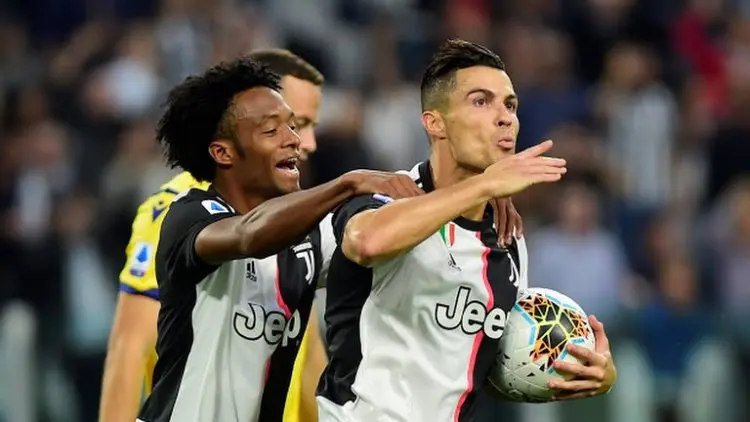 Butuh Penalti, Juve Susah Payah Kalahkan Hellas Verona